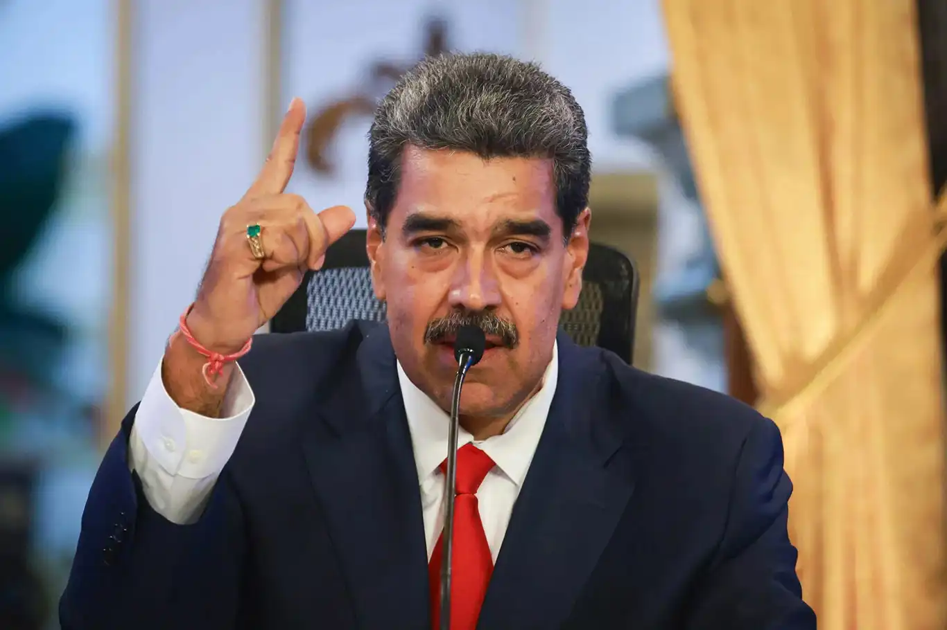 Maduro: ABD'nin İran'a saldırısı "kirli ve yasa dışı" Maduro: ABD'nin İran'a saldırısı "kirli ve yasa dışı"