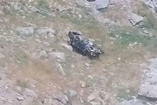 Batman'da araç uçuruma yuvarlandı: 4 ölü