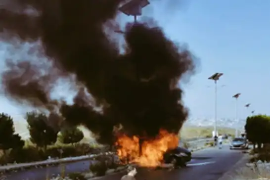 لبنان..مقتل 3 وإصابة آخرين بقصف صهيوني لمركبة جنوب البلاد