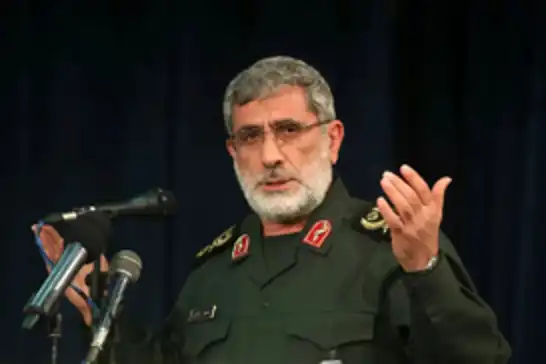 فەرماندەیەکی ئێرانی کە ئیدعا دەکرا کە بە دەستی رژێمی داگیرکەر کوژراوە، بەشداری لە خۆپیشاندانەکانی تاران کرد