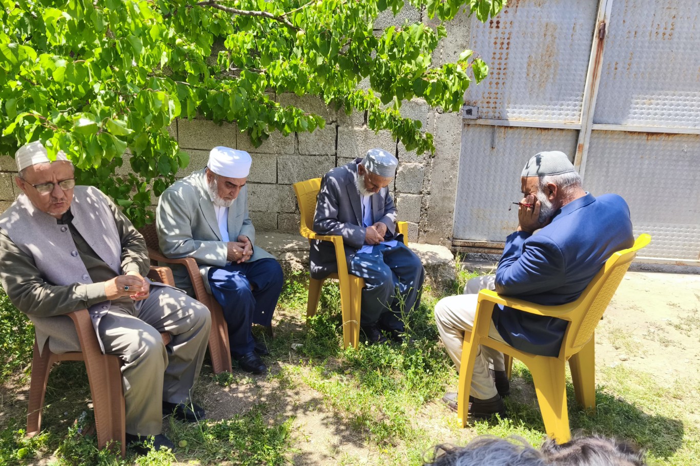 İTTİHADUL ULEMA’dan hayatını kaybeden müderris Hasar’ın ailesine taziye ziyareti İTTİHADUL ULEMA’dan hayatını kaybeden müderris Hasar’ın ailesine taziye ziyareti