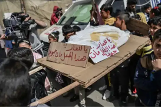 مدير صحة غزة يحذر: الجوع يفتك بالأطفال والأرقام في تصاعد مرعب