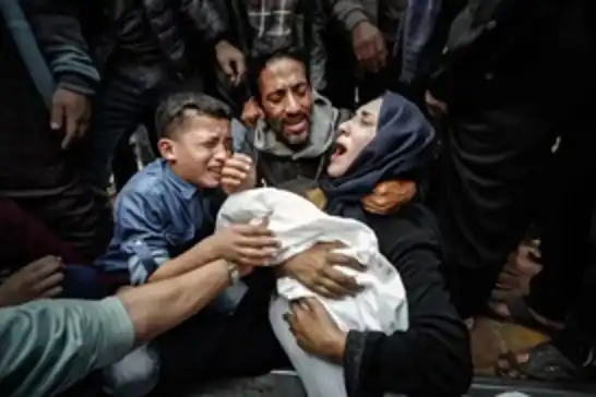غزة..ارتفاع عدد ضحايا العدوان الصهيوني على غزة إلى 56,500 شهيداً