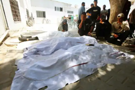 Gazze'de katliam sürüyor: 13 şehit