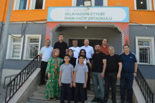 İmam Hatipli iki öğrenciden Türkiye birinciliği: Hem başarı hem maneviyat