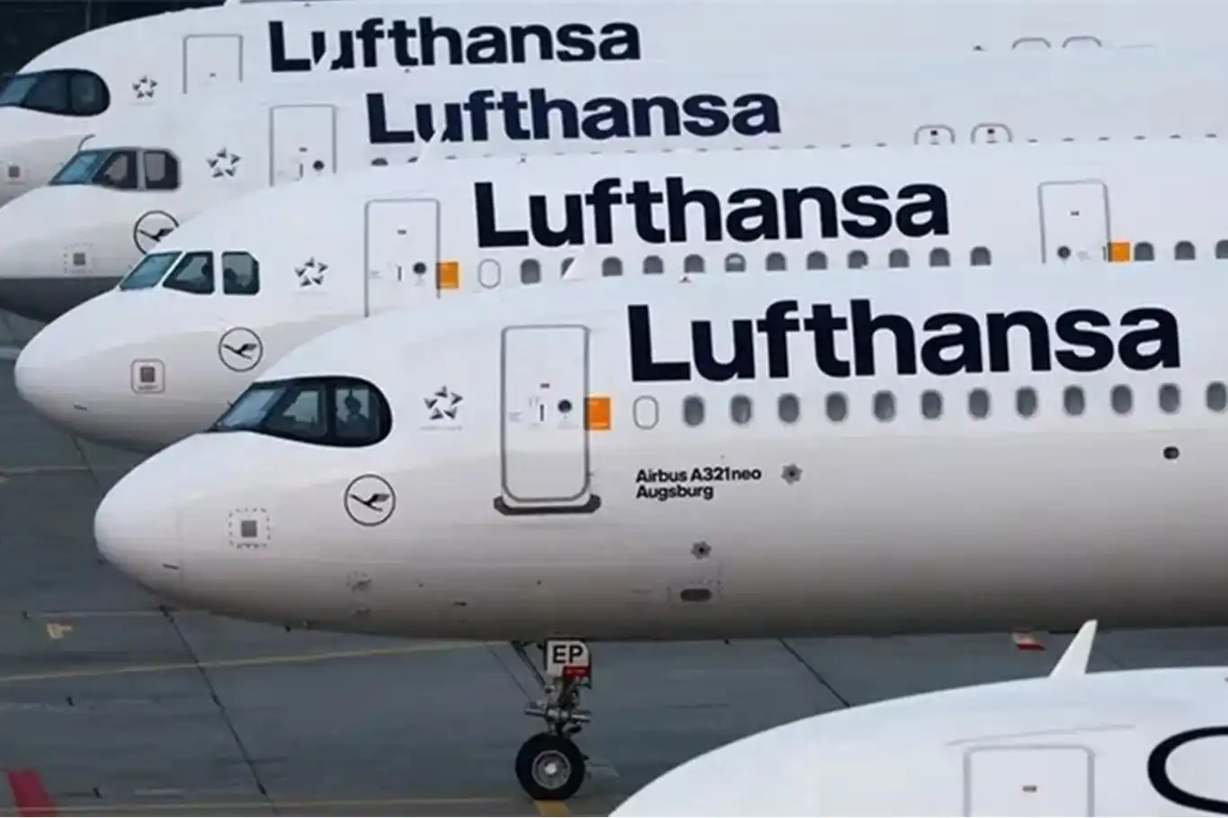 Uluslararası havayolları Tel Aviv'e uçuşların askıya alınmasını uzattı Uluslararası havayolları Tel Aviv'e uçuşların askıya alınmasını uzattı