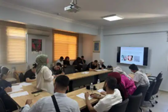 Batman'da evlilik başvurusu yapan çiftlere yenidoğan tarama eğitimi verildi