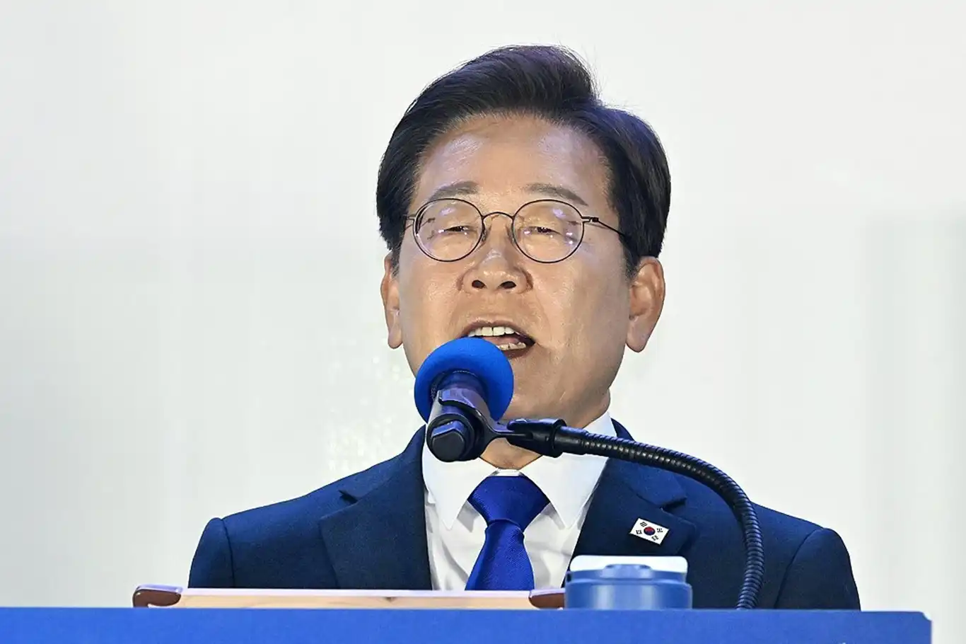Lee, Güney Kore'de sıkıyönetim kargaşasının ardından devlet başkanı seçildi Lee, Güney Kore'de sıkıyönetim kargaşasının ardından devlet başkanı seçildi