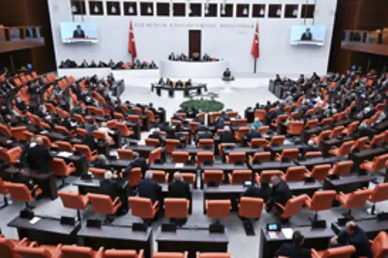 10. Yargı Paketi Meclis'te kabul edildi: Yeni düzenlemeler neler getiriyor?