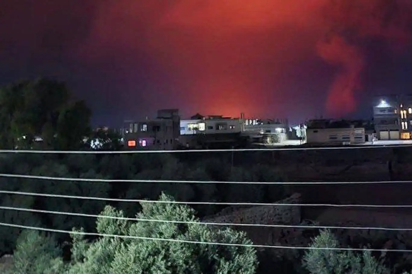 Siyonist rejimden Suriye'ye hava saldırısı Siyonist rejimden Suriye'ye hava saldırısı