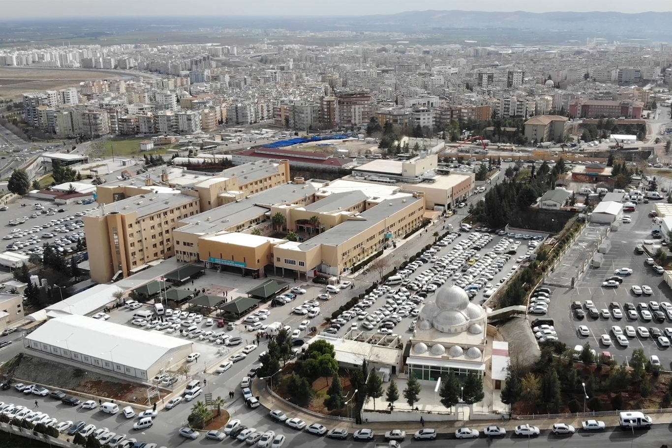 Şanlıurfa’dan dünya tıbbına katkı: ERCP alanında tarihi başarı Şanlıurfa’dan dünya tıbbına katkı: ERCP alanında tarihi başarı
