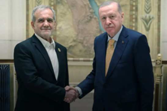 Erdoğan, Pezeshkian discuss Türkiye-Iran ties in Eid al-Adha call