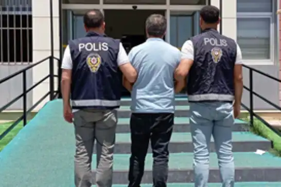 Gaziantep'te çeşitli suçlardan araması bulunan 3 kişi yakalandı