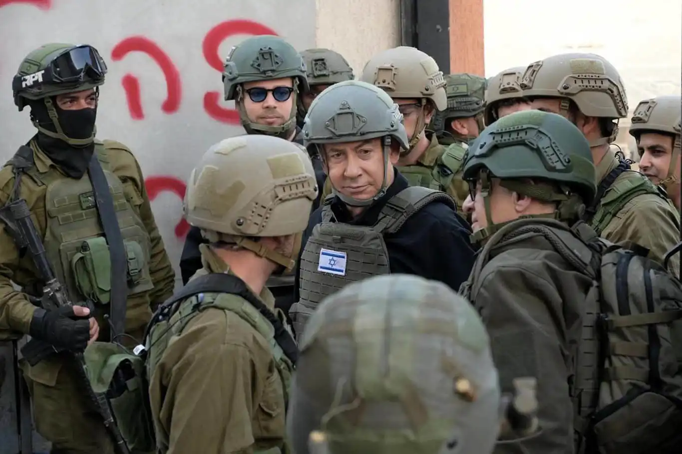 İşgalcinin yeni oyunu: Gazze'de yerel çetelerle direnişi parçalama taktikleri İşgalcinin yeni oyunu: Gazze'de yerel çetelerle direnişi parçalama taktikleri