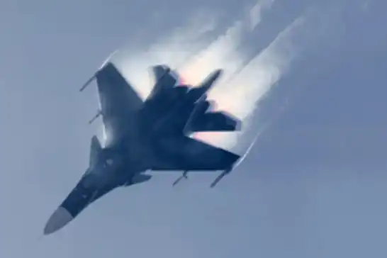  Rusya'ya ait Su-35 savaş uçağı düşürüldü