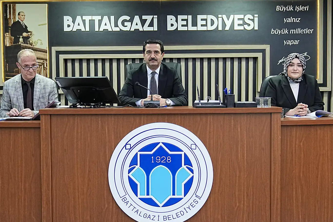 Belediye Başkanı Taşkın: Peygamberimize dil uzatanları şiddetle lanetliyoruz