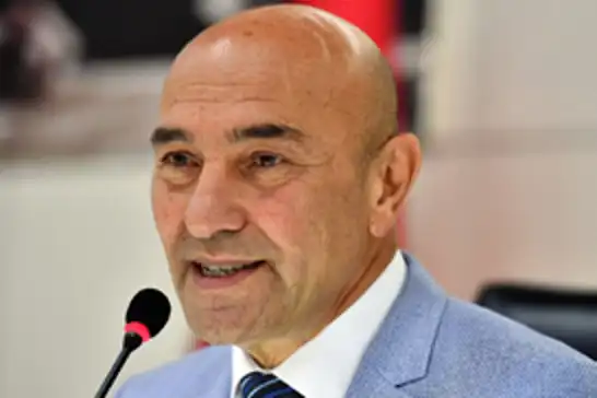 İzmir’de ‘yolsuzluk’ operasyonunda Soyer dahil 126 kişi gözaltına alındı