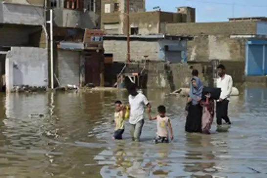 Pakistan'da muson yağmurları sele yol açtı: 11 ölü