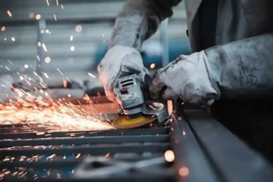 Türkiye’s industrial output jumps 4.9% in May
