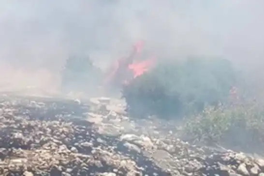 Adıyaman'da dağlık bölgede çıkan yangın söndürüldü