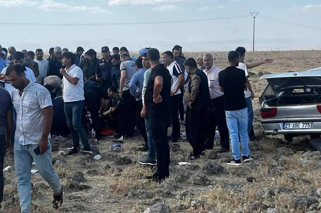 Diyarbakır’da trafik kazası: 1’i ağır, 4 yaralı Diyarbakır’da trafik kazası: 1’i ağır, 4 yaralı