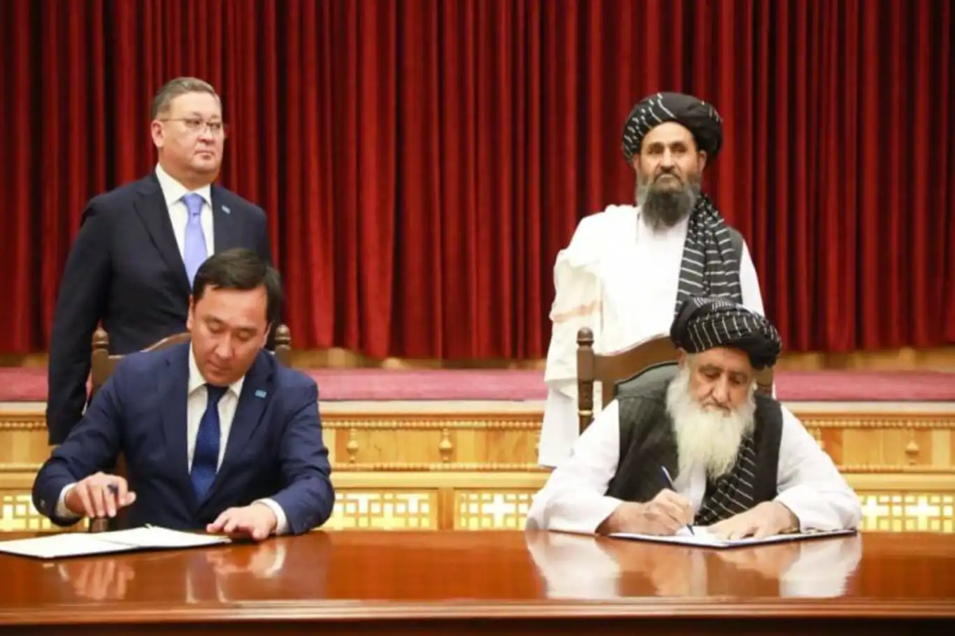 Afghanistan, Kazakhstan sign $500 million agreement for Herat-Torghundi railway project Afghanistan, Kazakhstan sign $500 million agreement for Herat-Torghundi railway project