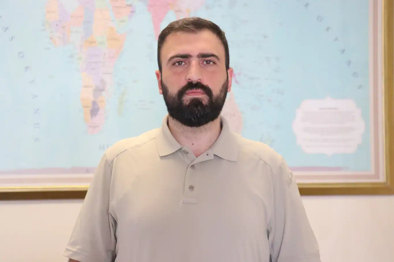 "Hanzala Gemisi 9 bin kilometre uzaktan geliyor ama limanlarımızdan bir gemi yola çıkmadı" "Hanzala Gemisi 9 bin kilometre uzaktan geliyor ama limanlarımızdan bir gemi yola çıkmadı"