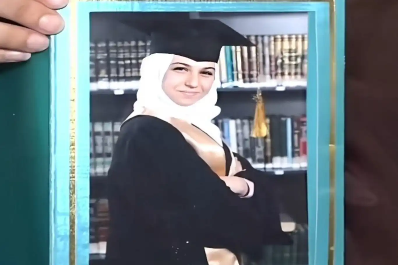 ألمانيا..مقتل رحمة آيات الجزائرية المحجبة في هجوم عنصري على يد جارها الألماني ألمانيا..مقتل رحمة آيات الجزائرية المحجبة في هجوم عنصري على يد جارها الألماني