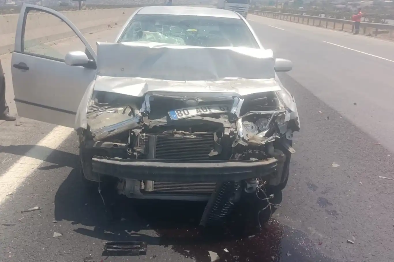 Gaziantep'te trafik kazası: Bir yaralı Gaziantep'te trafik kazası: Bir yaralı