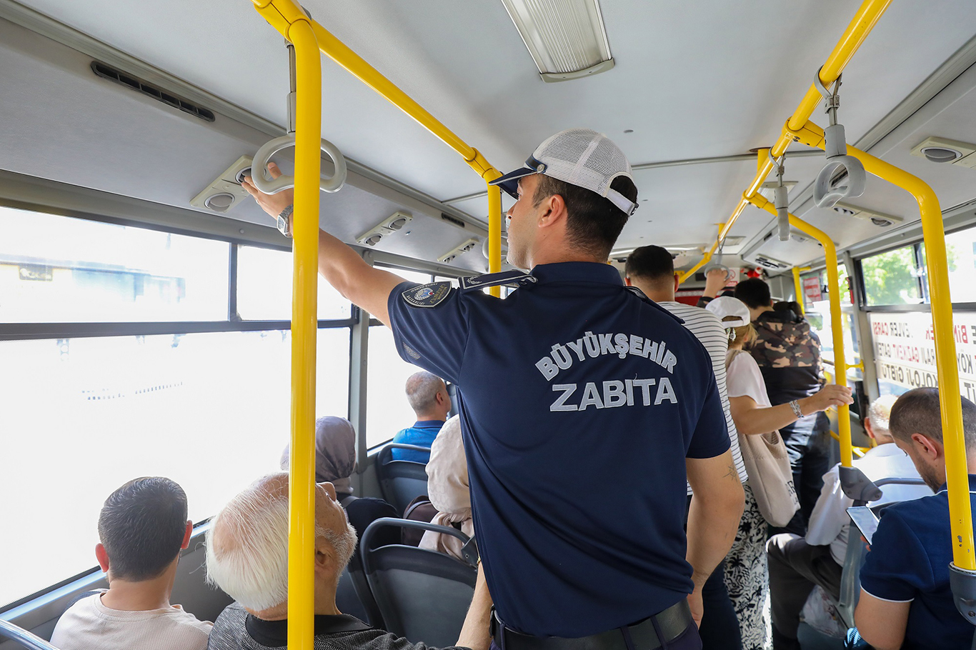 Gaziantep 'te klima denetimi: 521 araca ceza yazıldı Gaziantep 'te klima denetimi: 521 araca ceza yazıldı
