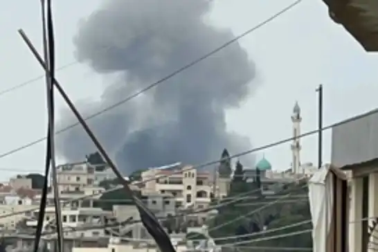 الاحتلال الصهيوني يشن غارات جوية على منطقة البقاع شرقي لبنان