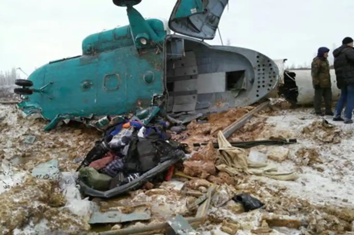 Rusya’da kayıp helikopterin enkazı bulundu Rusya’da kayıp helikopterin enkazı bulundu