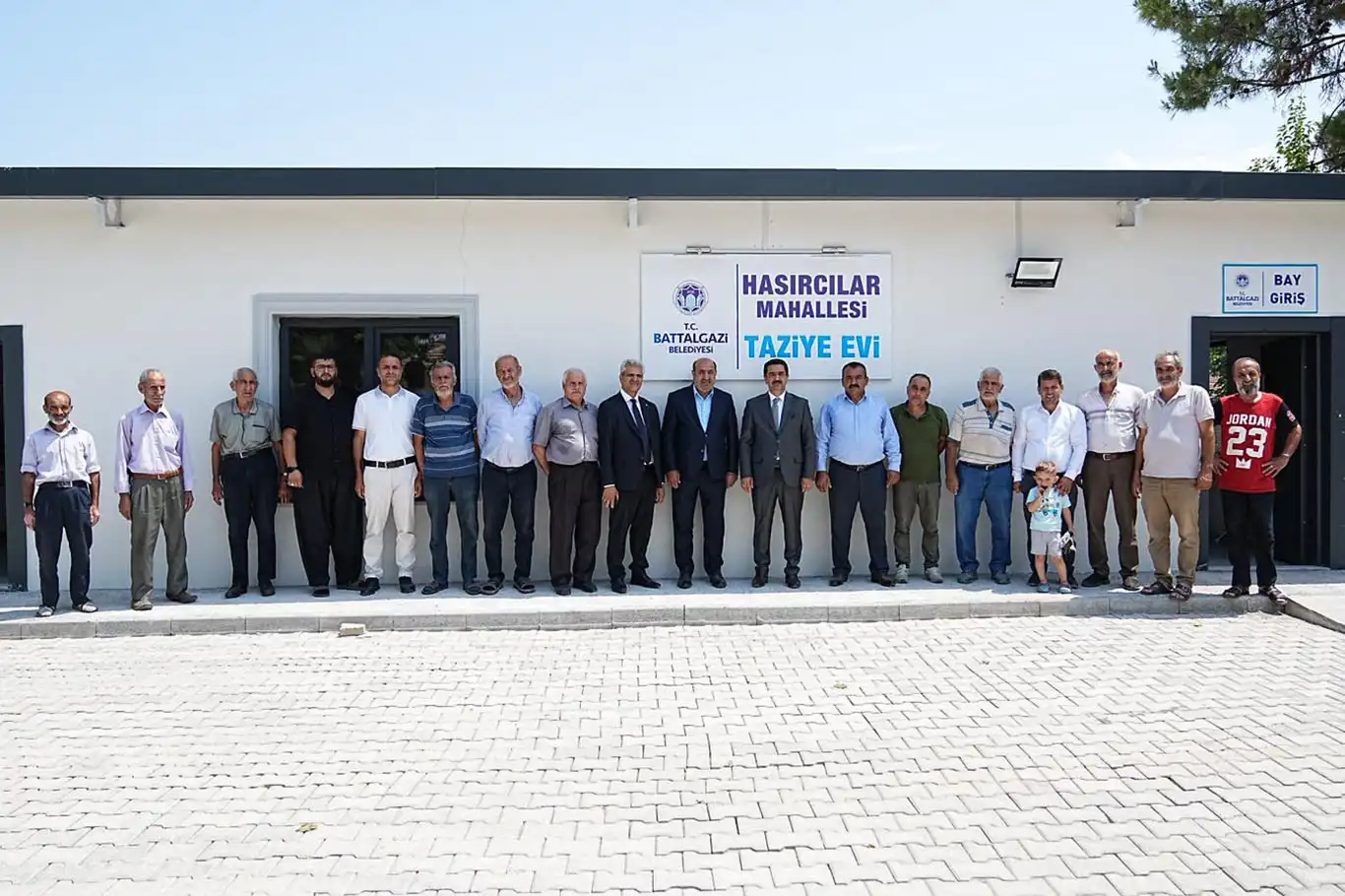 Battalgazi Belediyesi'nden Hasırcılar'a yeni taziye evi