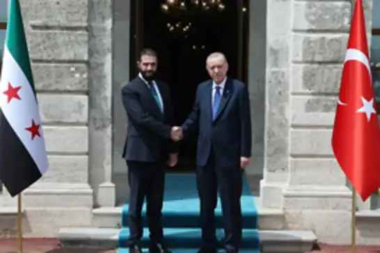 الرئيس أردوغان يبحث مع الرئيس السوري الشرع التطورات الأخيرة