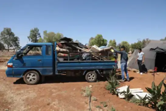 انتهاكات من فصائل محلية تطول عشائر البدو في السويداء وحركة نزوح كبيرة 