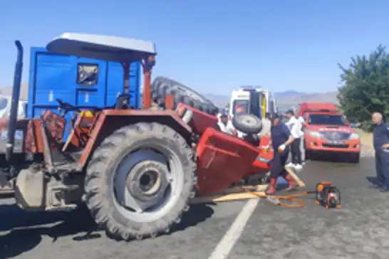 Malatya'da kamyon ile traktör çarpıştı: 1 ölü