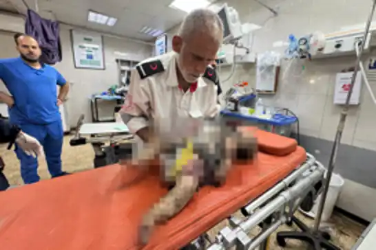 Saldırı ve açlık Gazze'yi bu sabah da vurdu: 15 şehit