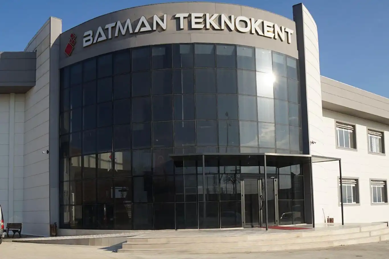Batman Teknokent'ten 3 milyon dolarlık ihracat Batman Teknokent'ten 3 milyon dolarlık ihracat