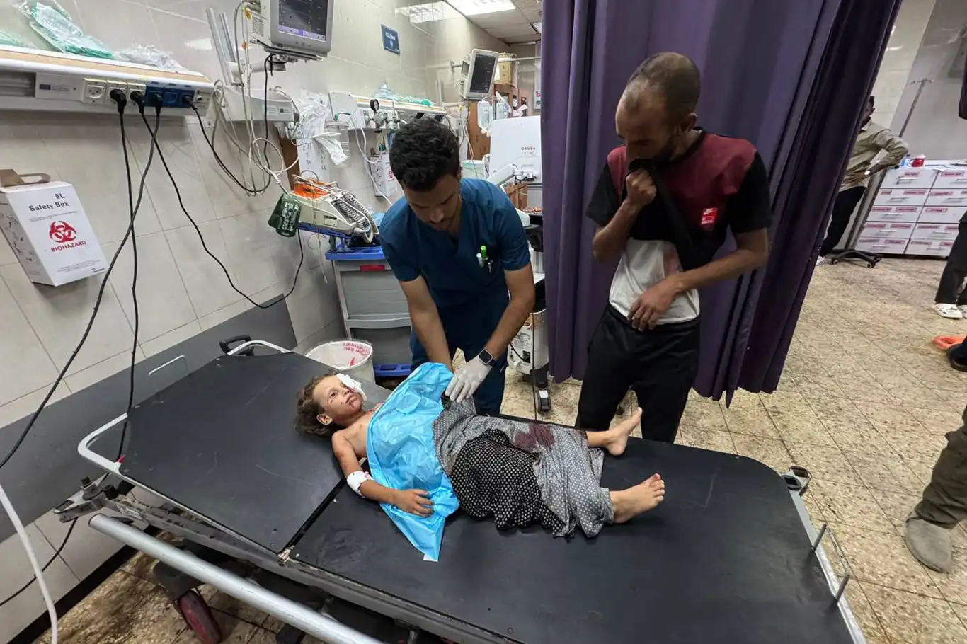 Siyonist rejimden Refah'ta sivillere saldırı: 5 şehit Siyonist rejimden Refah'ta sivillere saldırı: 5 şehit