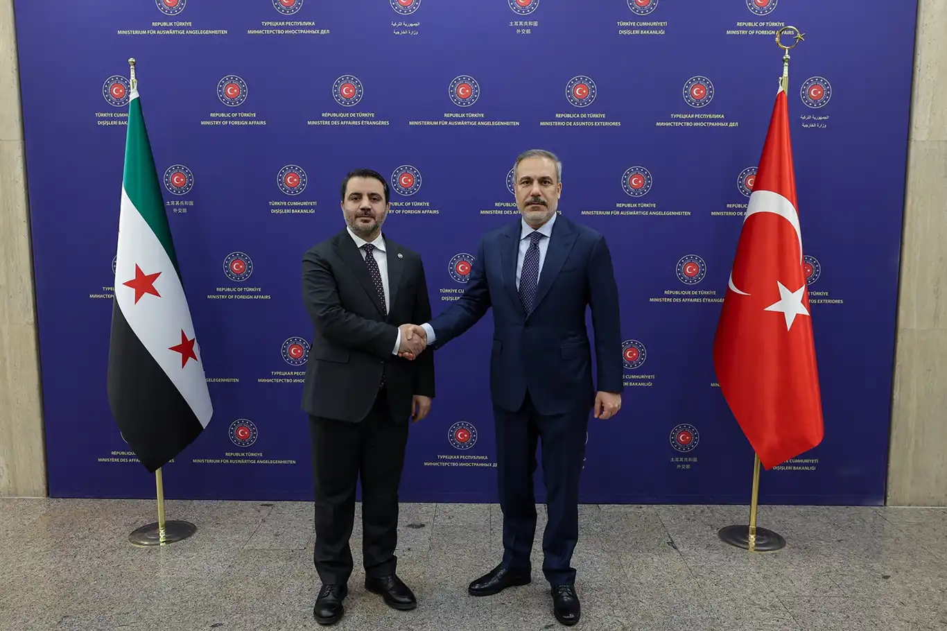 Dışişleri Bakanı Fidan, Suriyeli mevkidaşı Şeybani ile görüştü Dışişleri Bakanı Fidan, Suriyeli mevkidaşı Şeybani ile görüştü