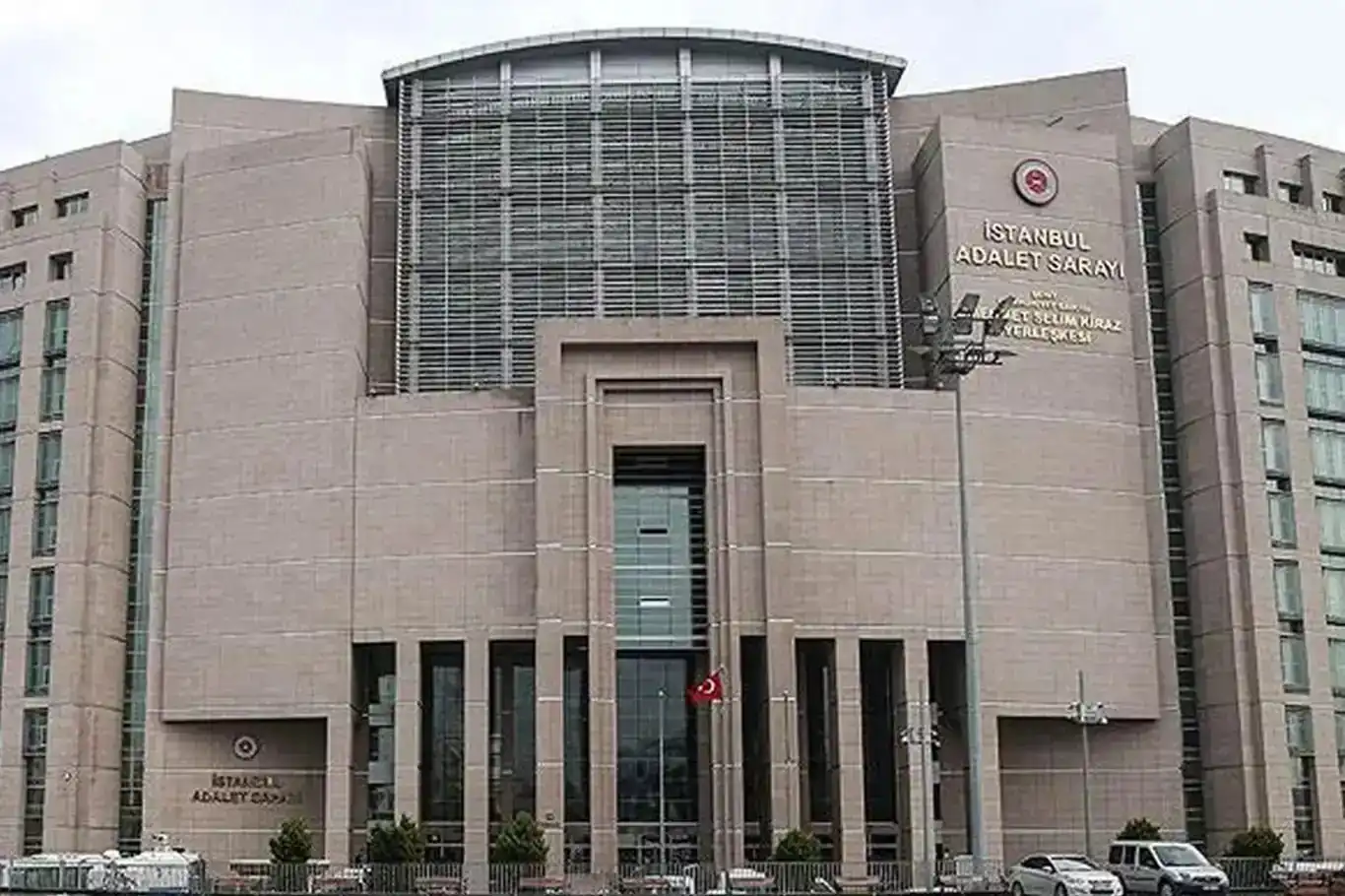 Sözde mizah dergisi Leman hakkında mali kaynak soruşturması başlatıldı