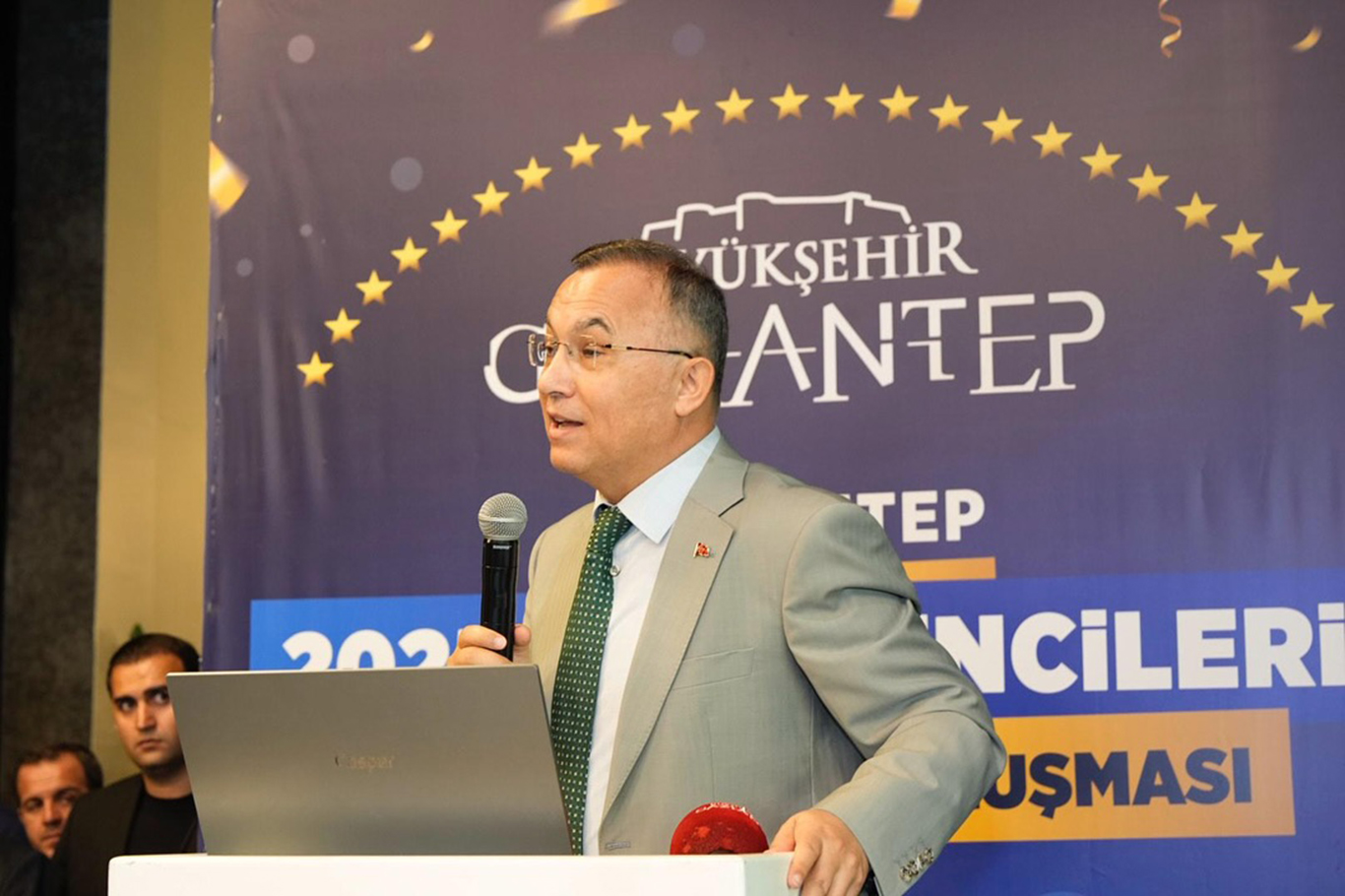 Gaziantep'te LGS birincileri bir araya geldi Gaziantep'te LGS birincileri bir araya geldi