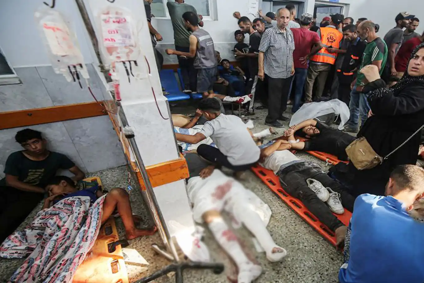 At least 31 dead, dozens injured in Israeli attacks on Gaza At least 31 dead, dozens injured in Israeli attacks on Gaza