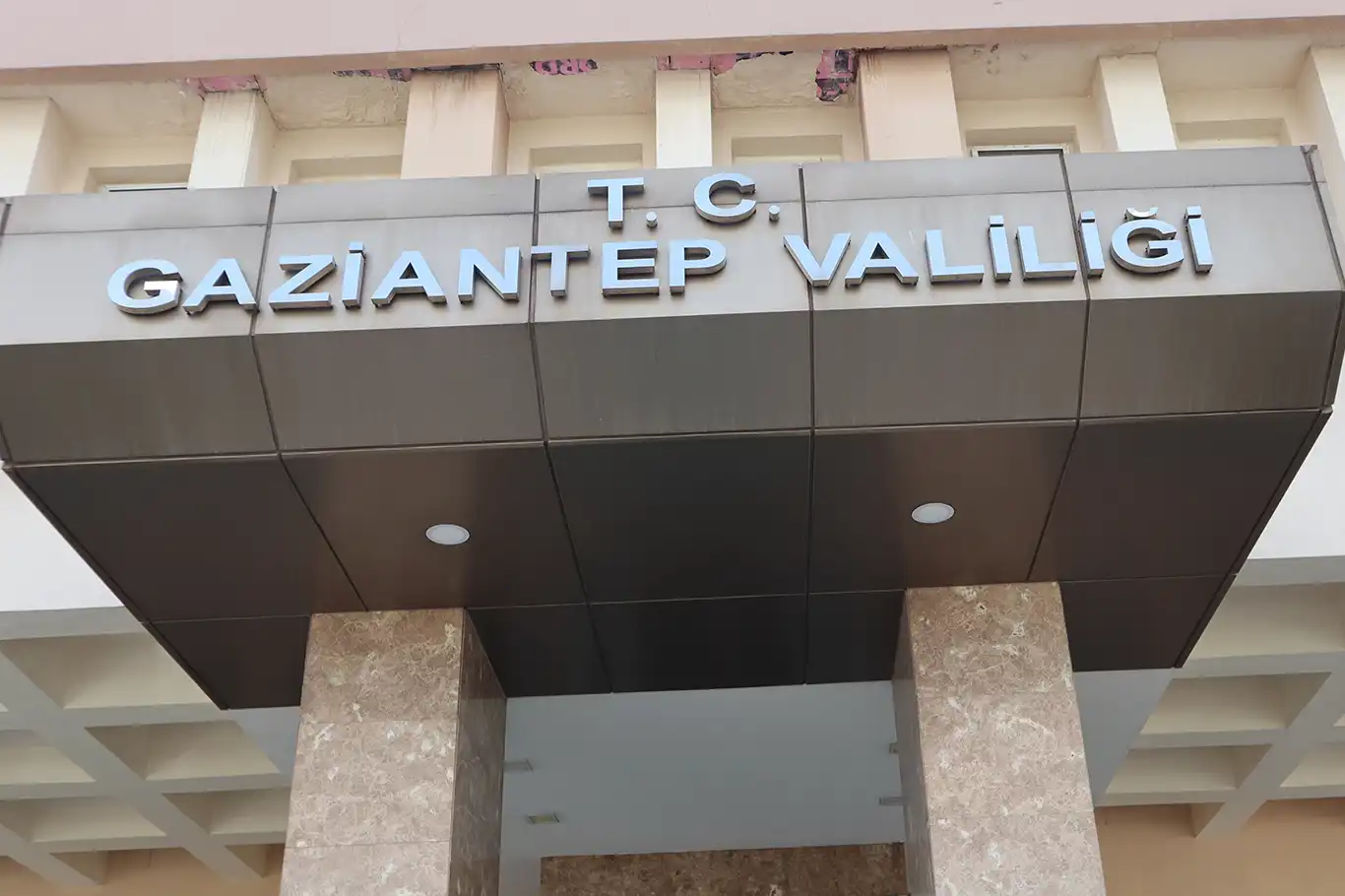 Gaziantep Valiliği'nden sıcak hava uyarısı Gaziantep Valiliği'nden sıcak hava uyarısı