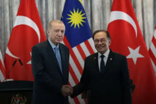 Cumhurbaşkanı Erdoğan, Malezya Başbakanı İbrahim ile görüştü