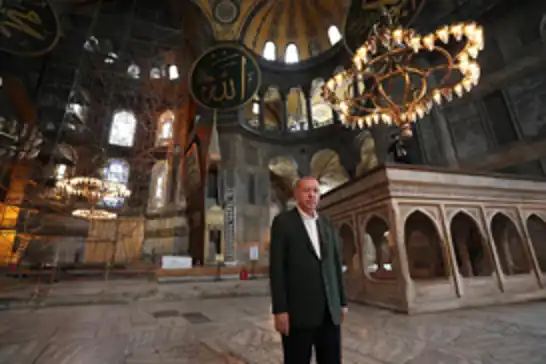 Cumhurbaşkanı Erdoğan'dan Ayasofya'nın ibadete açılmasının yıldönümüne ilişkin mesaj