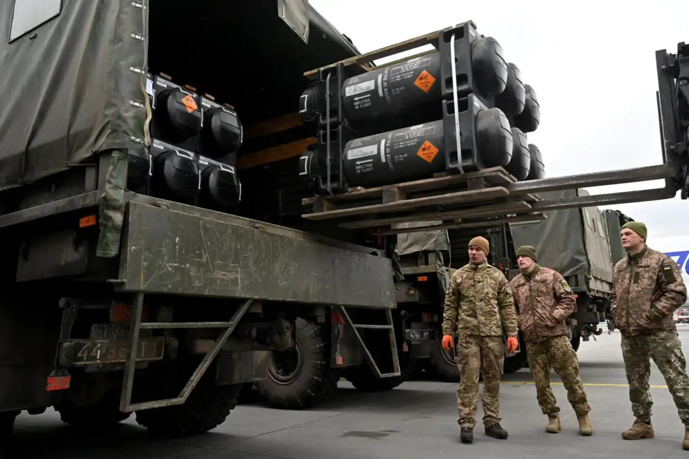 ABD'den Ukrayna'ya 322 milyon dolarlık silah satışı ABD'den Ukrayna'ya 322 milyon dolarlık silah satışı