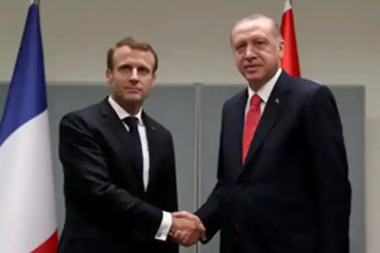 الرئيس أردوغان يجري اتصالاً هاتفياً مع نظيره الفرنسي "ماكرون"