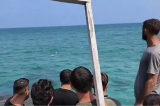 HÜDA PAR Gençlik Kolları, Gazze için denize bakliyat dolu şişeler bıraktı
