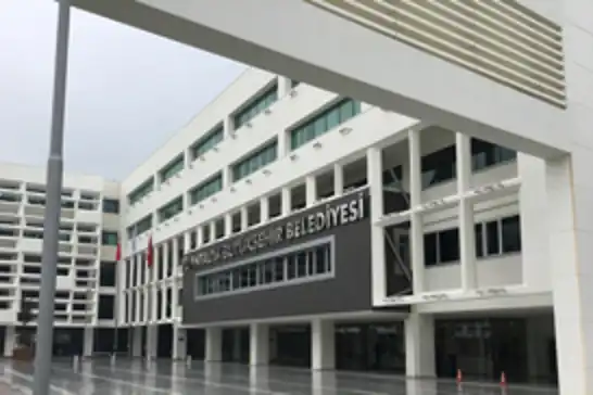 Antalya Büyükşehir Belediyesi'ne yeni rüşvet operasyonu: 3 gözaltı